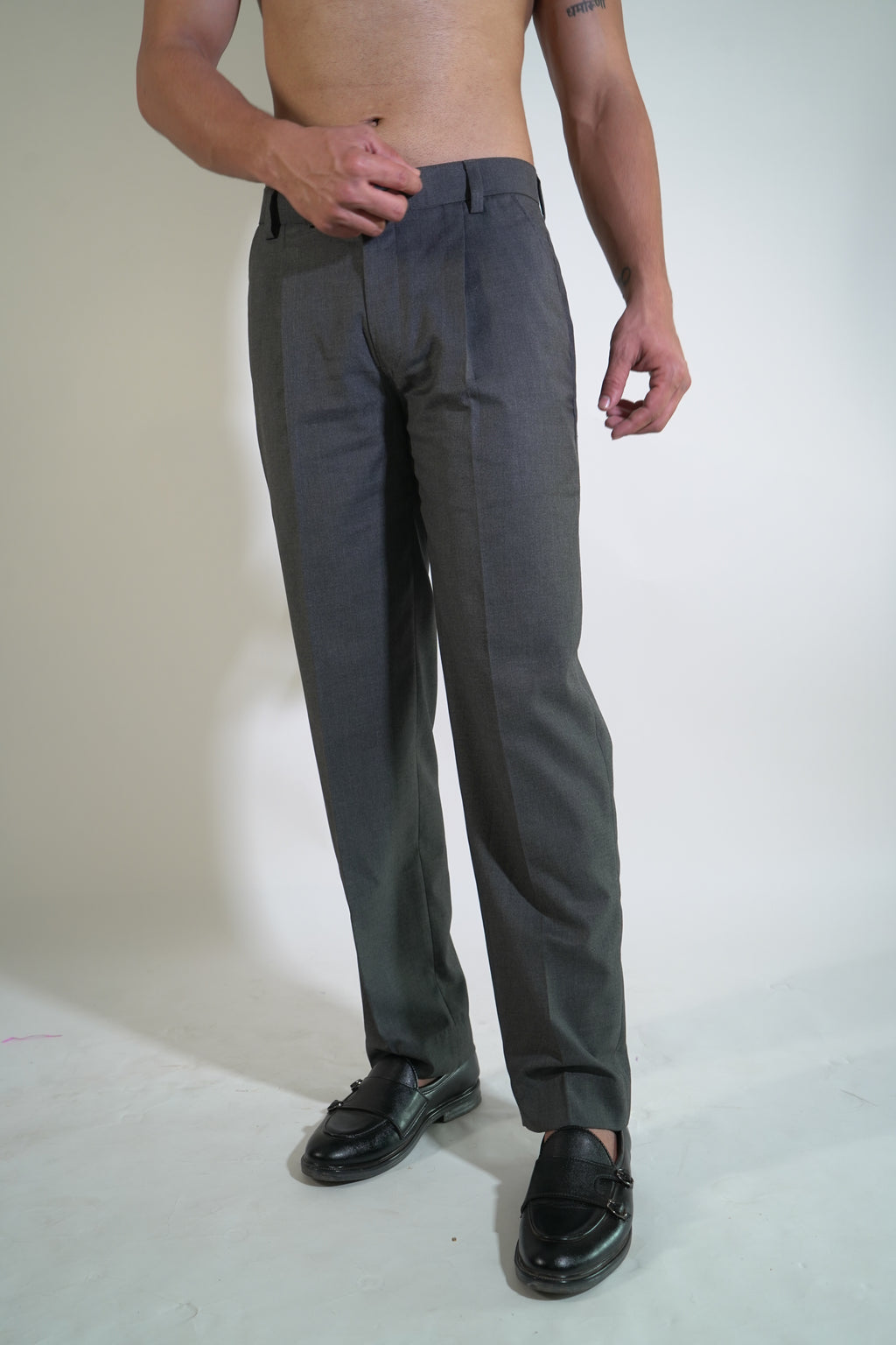 dark gray trouser