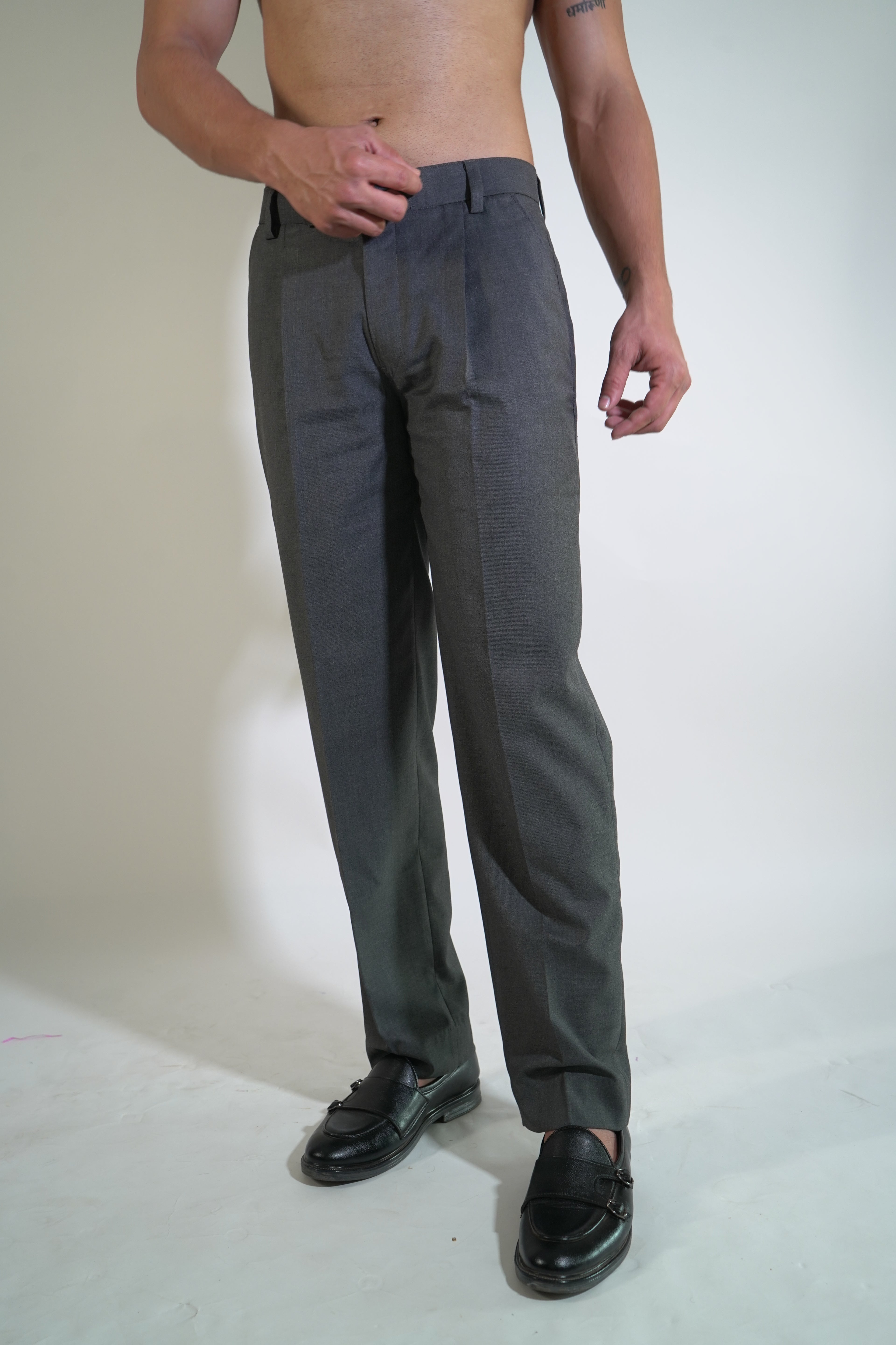 dark gray trouser